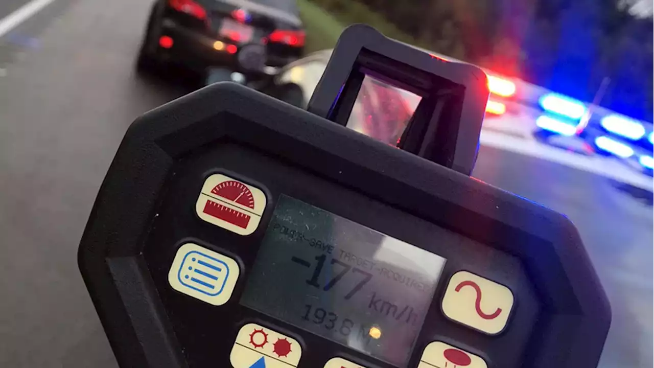 Young driver going 67 km/h over the speed limit on Hwy. 417 charged with stunt driving