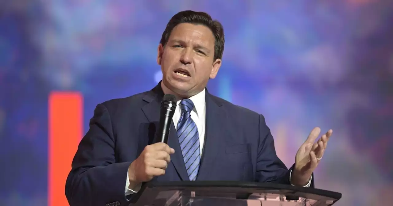 DeSantis sends two planes with migrants to Martha's Vineyard