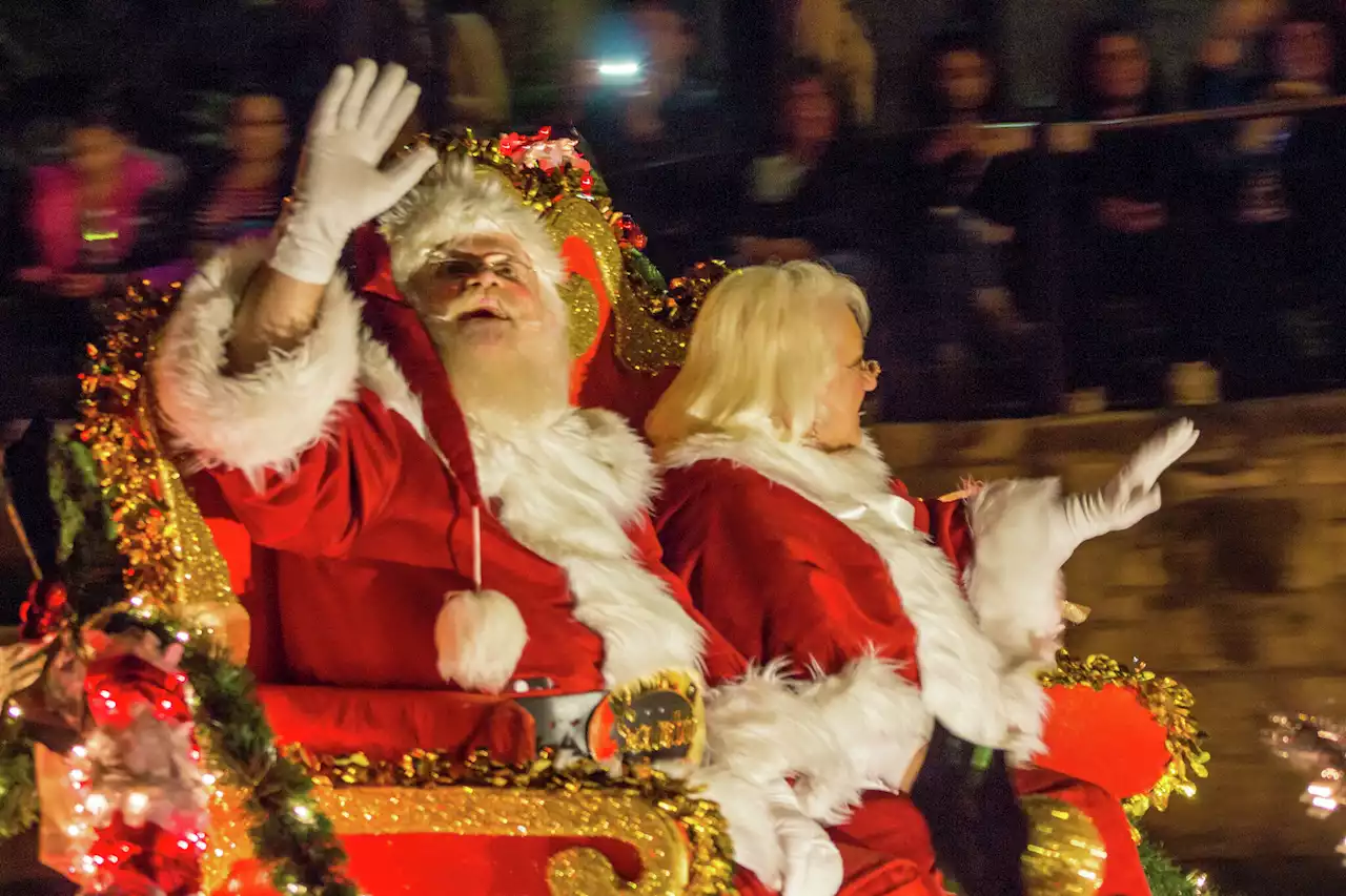 Ford Holiday River Parade tickets on sale now