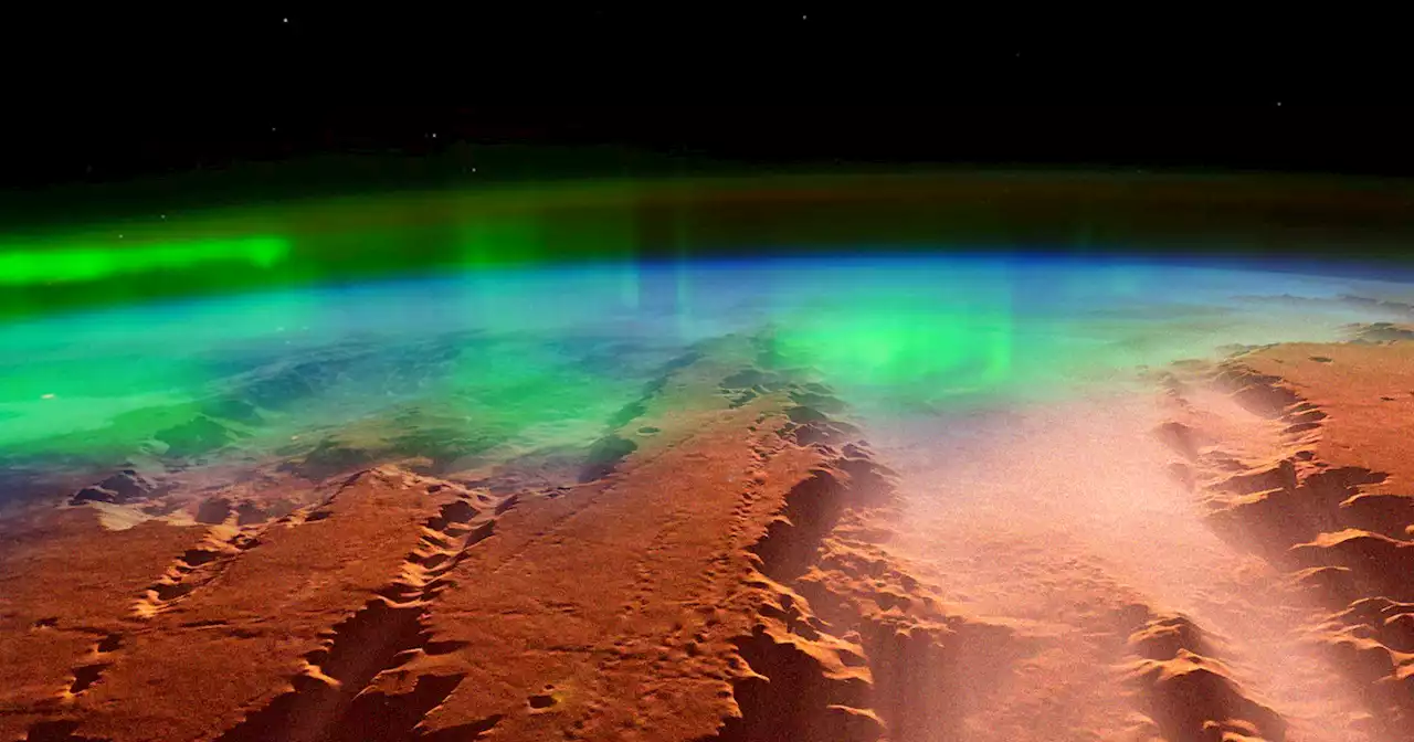 Amazing New Images Show Auroras on Mars