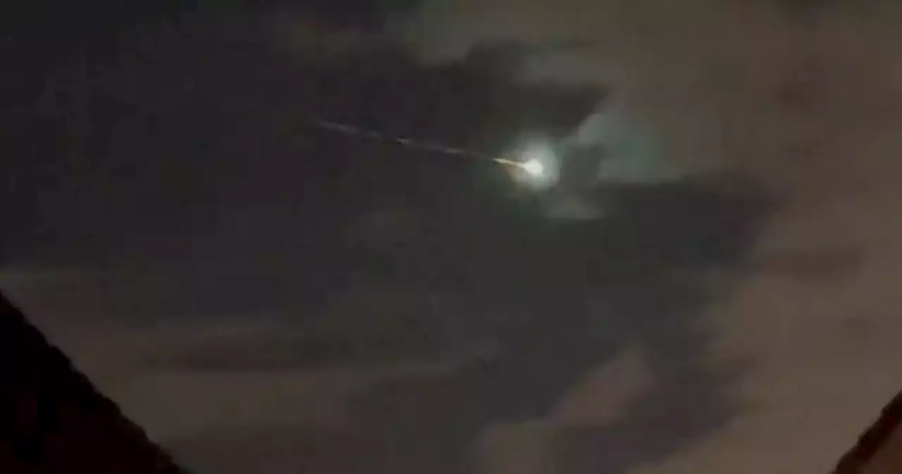 Glasgow residents stunned as 'huge fireball' is spotted flying over city