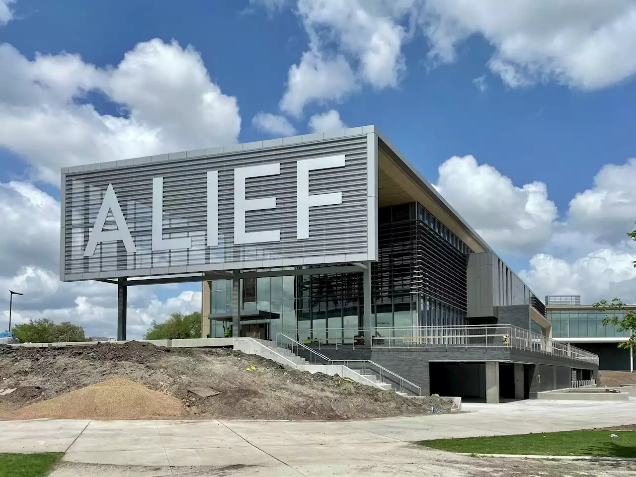 A new park and first-of-its-kind community center will transform Alief. Here's what to expect.