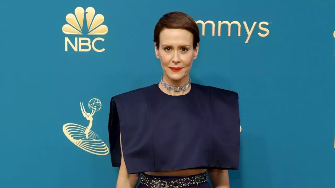 Sarah Paulson Arrived at the 2022 Emmys With a Chocolate Pixie—And She Looks Like a Different Person