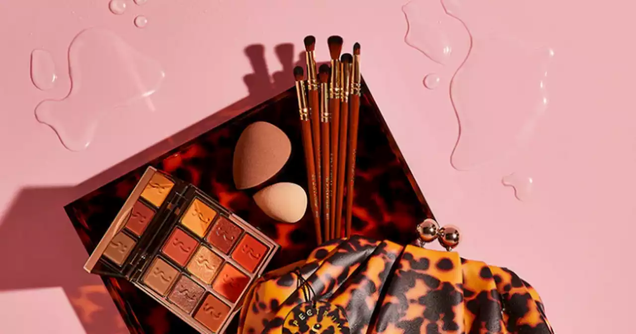 Shoppers snapping up £125 makeup bundle for £34 in mega Spectrum sale