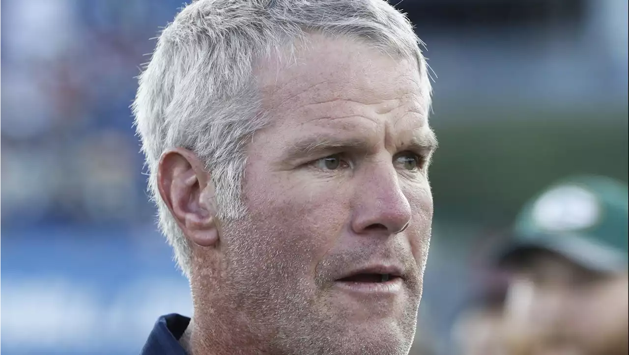 Brett Favre Texts Show His Role in Mississippi Welfare Funds Scandal