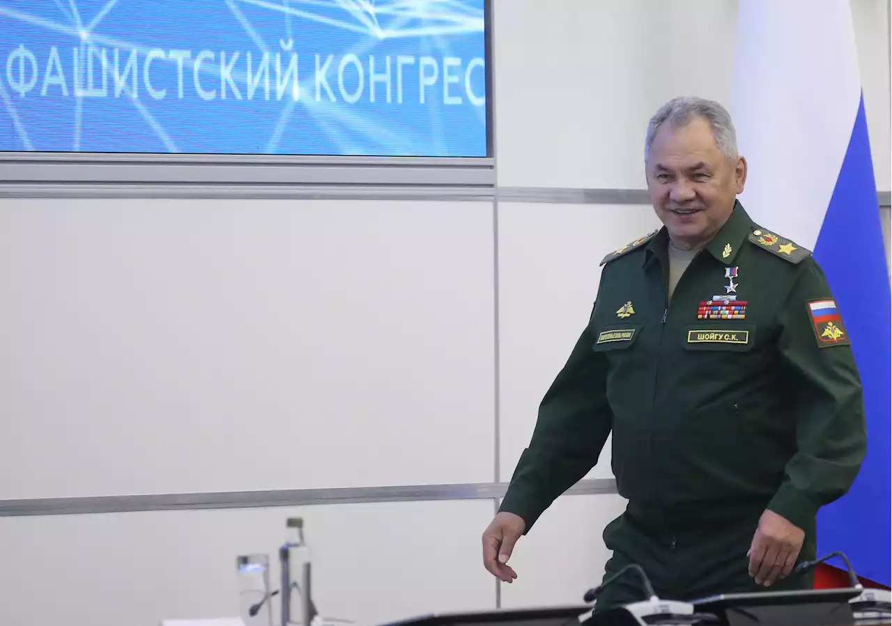 Is Russia's defense ministry becoming the Kremlin scapegoat for war losses?