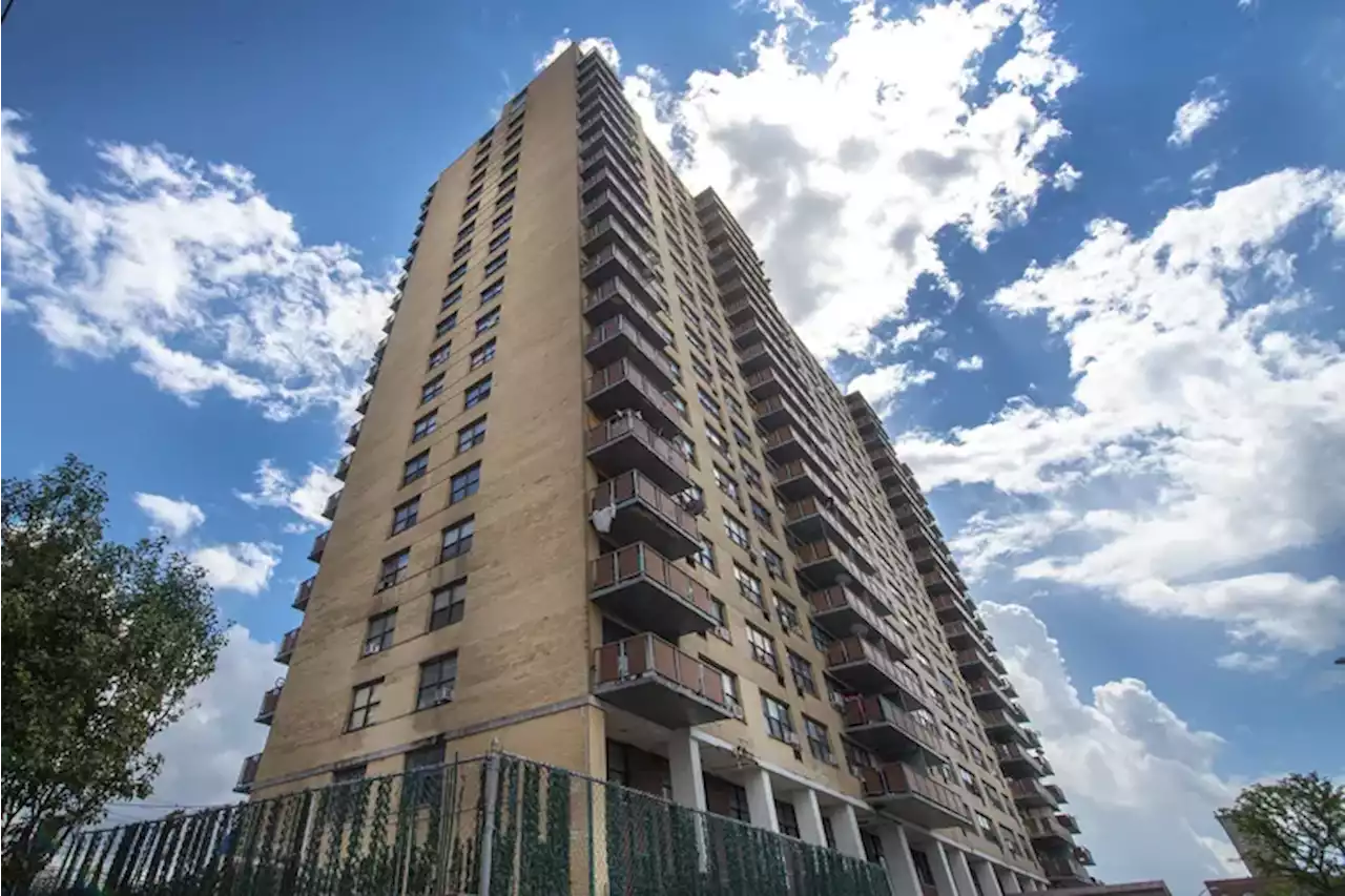 A Camden high-rise is known for ‘decrepit’ conditions. Will a new owner do better?