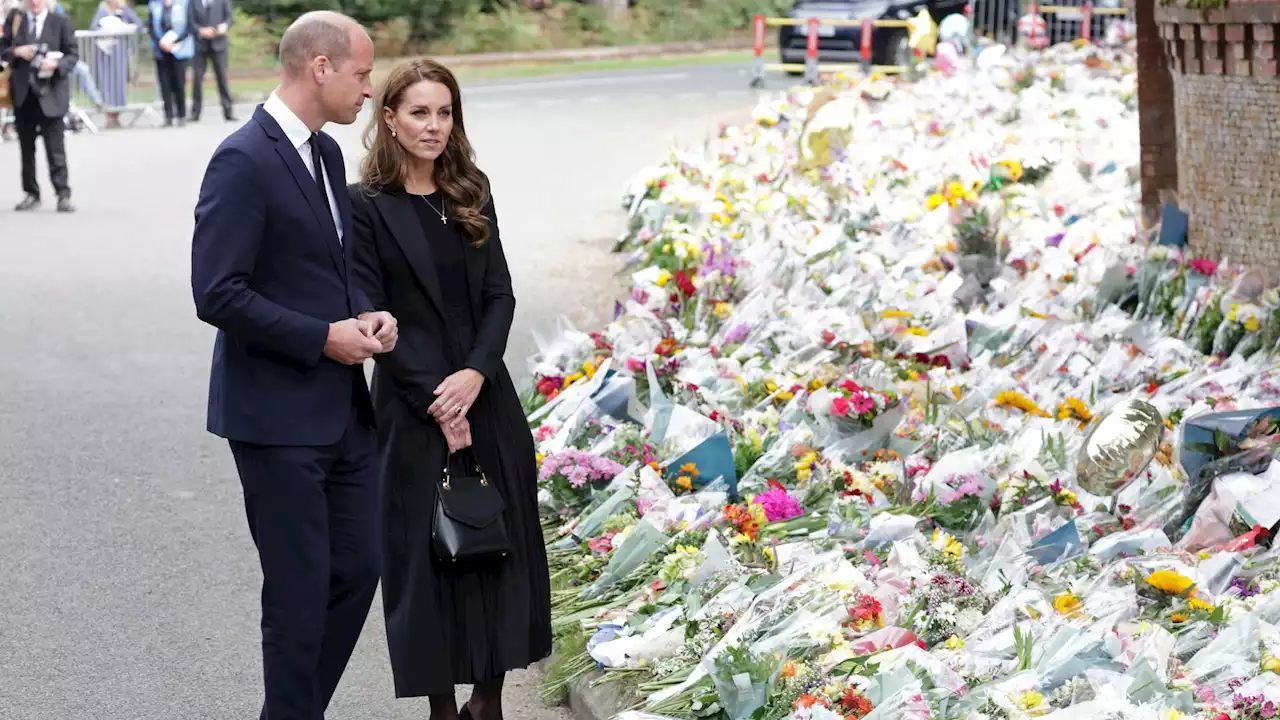 Blumenmeer in Sandringham: William und Kate trauern mit Fans