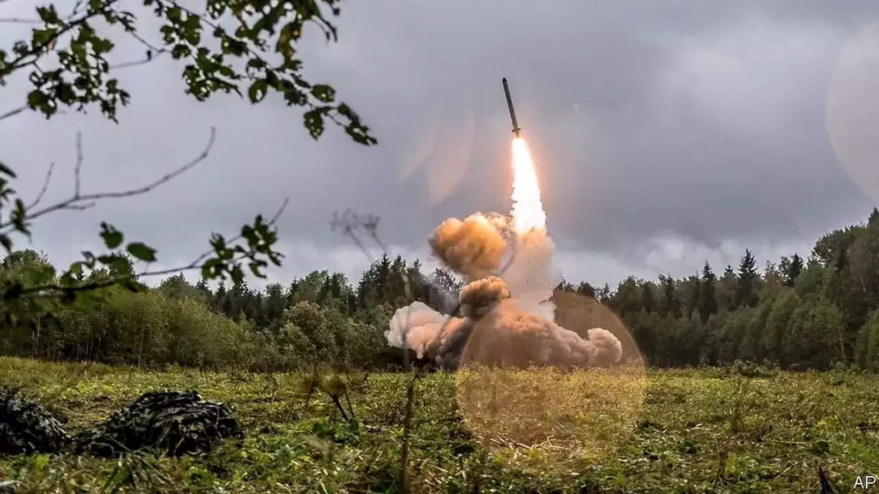 Do Russia's military setbacks increase the risk of nuclear conflict?