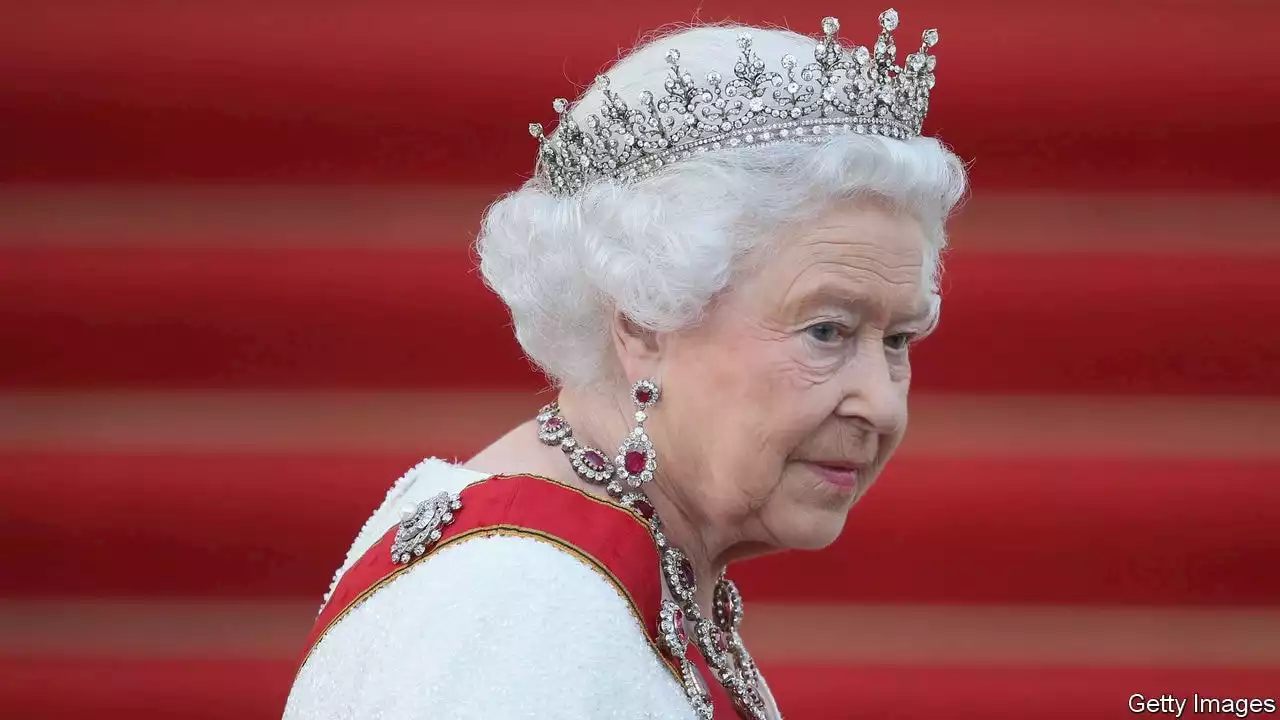 What to read to understand the British monarchy