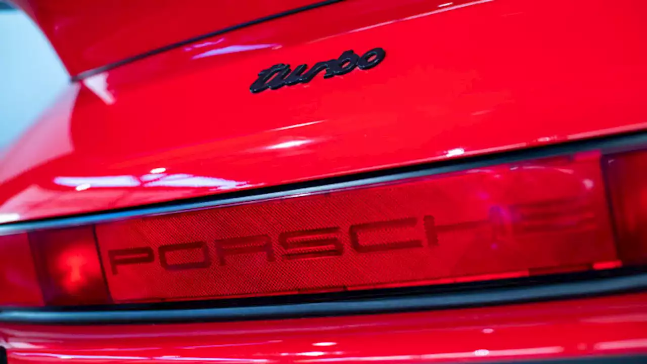 Porsche IPO to issue 911 million shares in nod to its most famous car | Autoblog