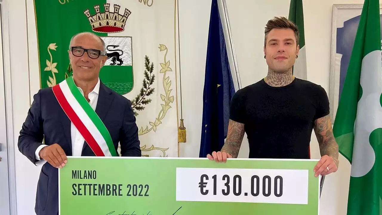 Fedez dona 130mila euro al comune di Rozzano: «Non dimentico le mie radici»