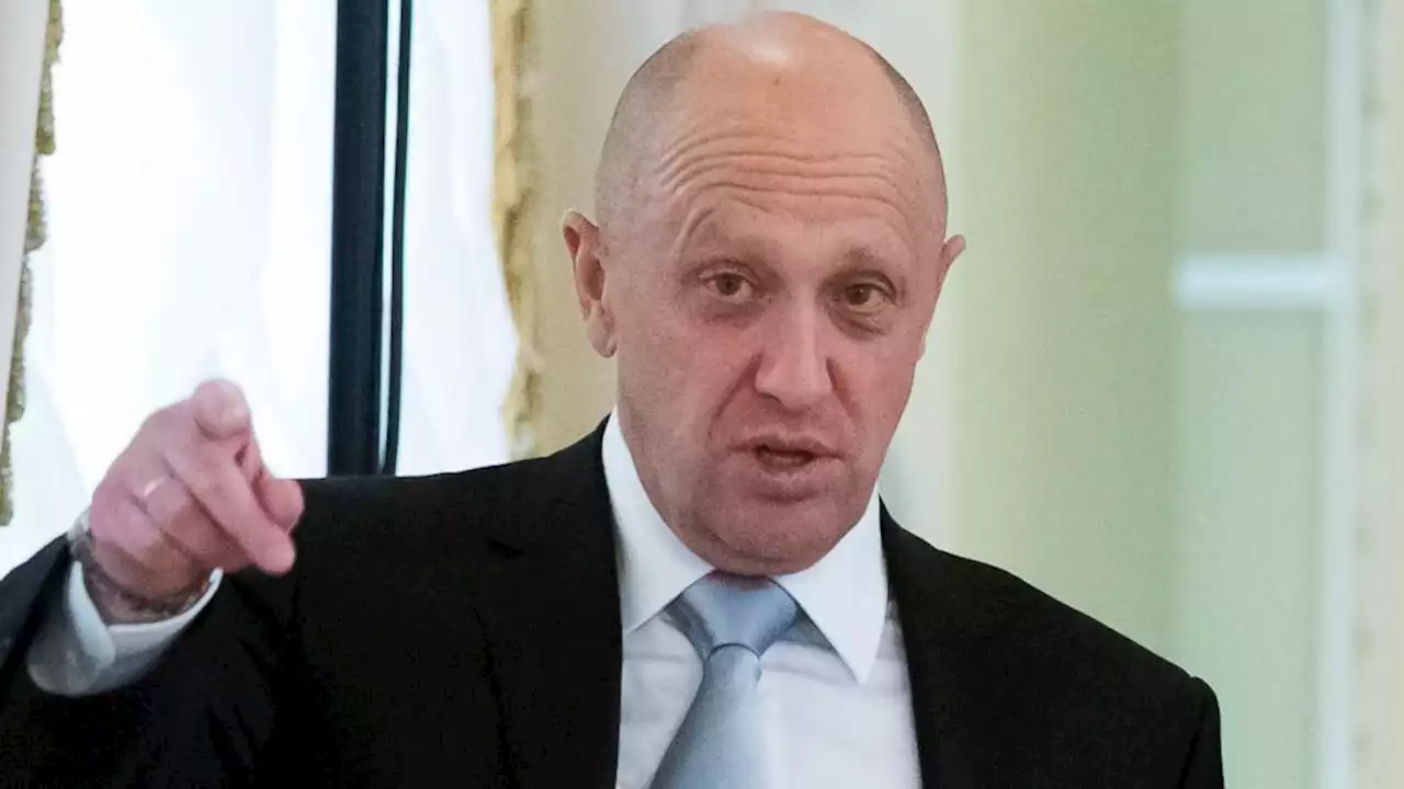 Top Putin ally appears to recruit Russian prisoners to fight in Ukraine