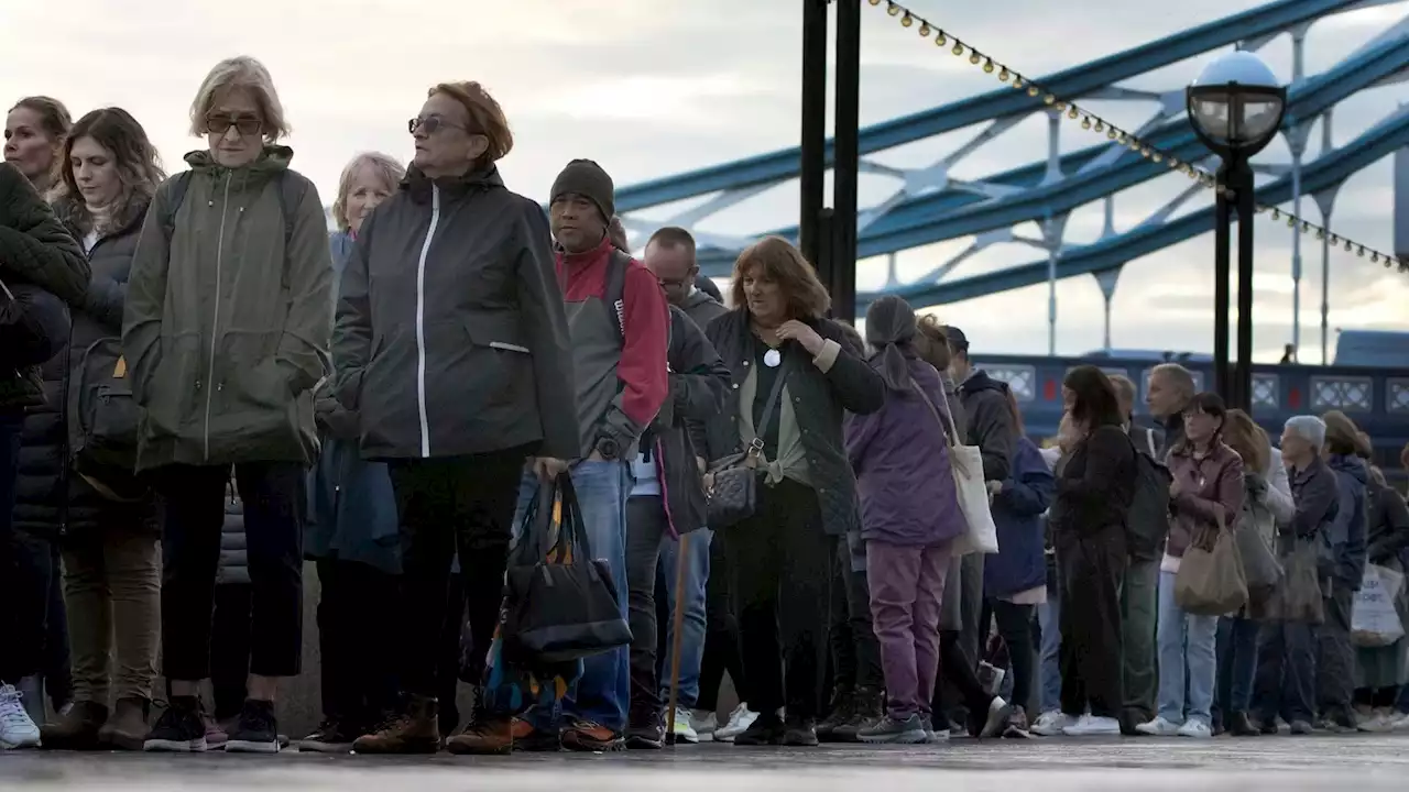 6-hour stop on joining line to Queen Elizabeth II's coffin