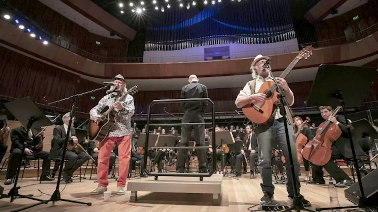 Tras dos noches en el CCK, Cantilo gira con Pedro y Pablo y lanza disco solista