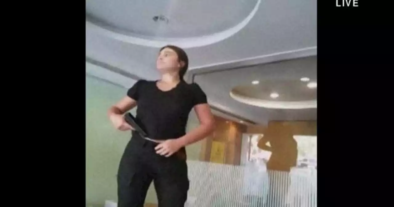 Woman with toy gun breaks into Beirut bank to take $13,000 in locked savings, says she needs money for sister's cancer treatment