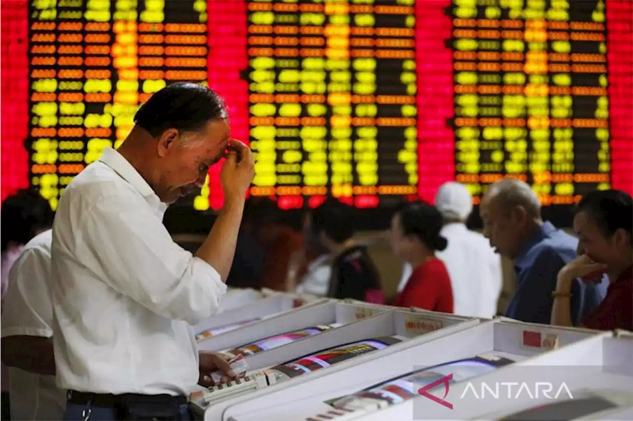 Saham China ditutup melemah tajam, indeks Shanghai anjlok 2,30 persen