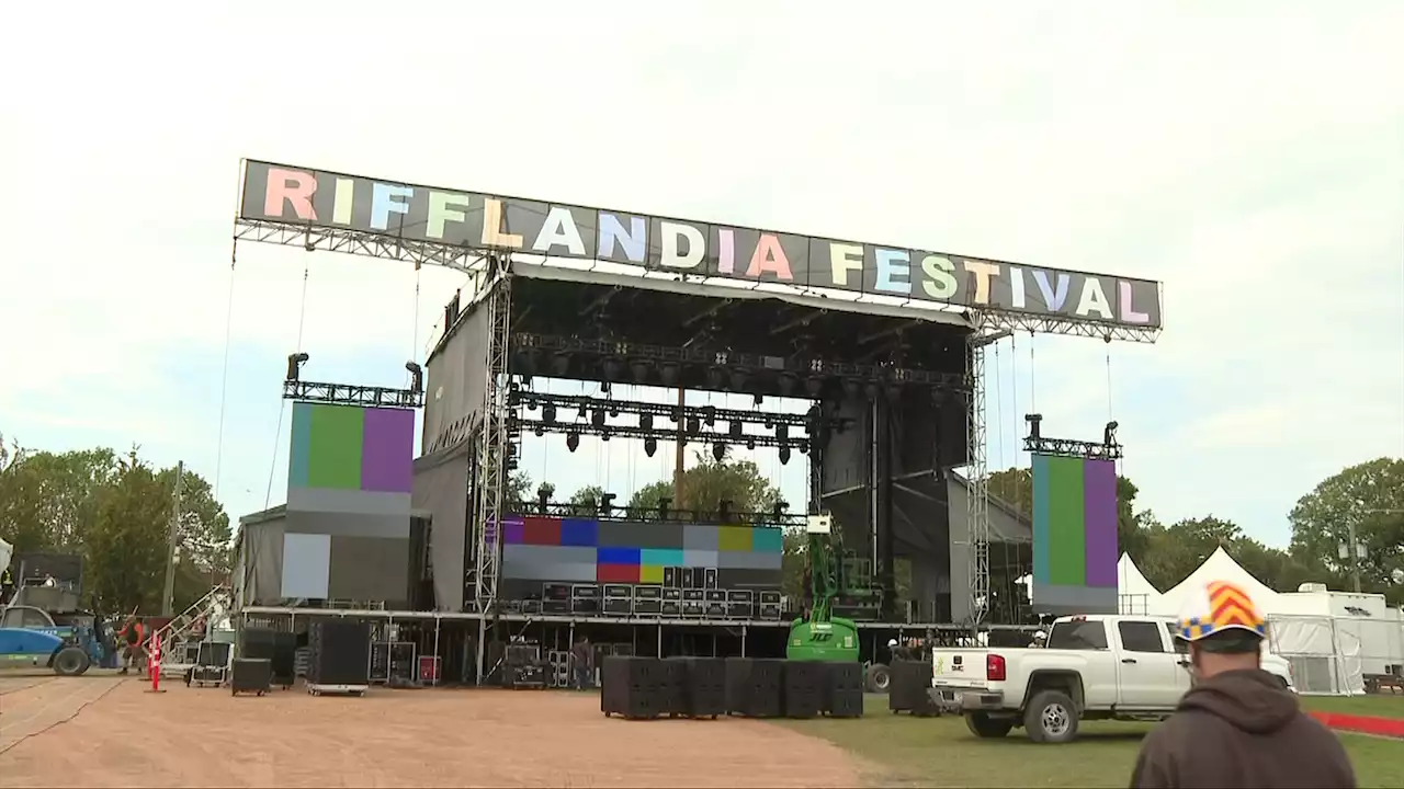 Rifflandia returns four years later with two locations and Shaquille O'Neal