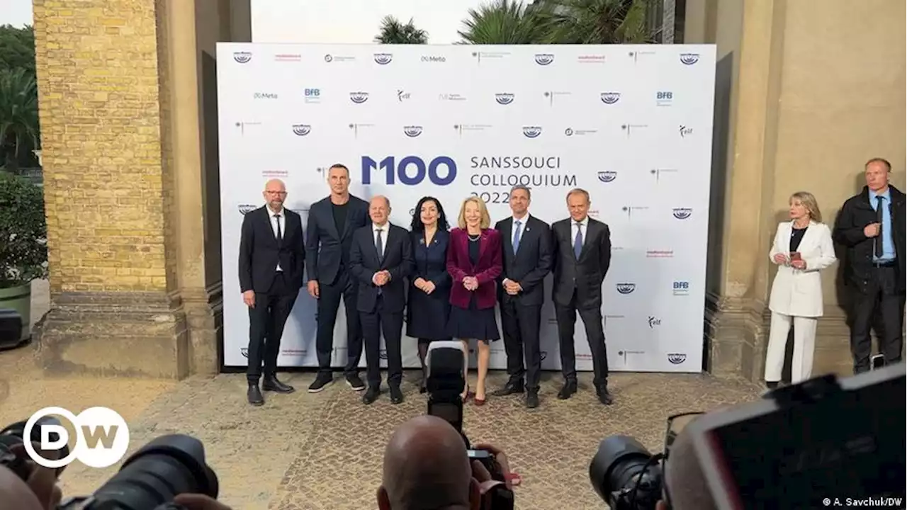 Кличко получил немецкую премию от имени украинского народа – DW – 15.09.2022