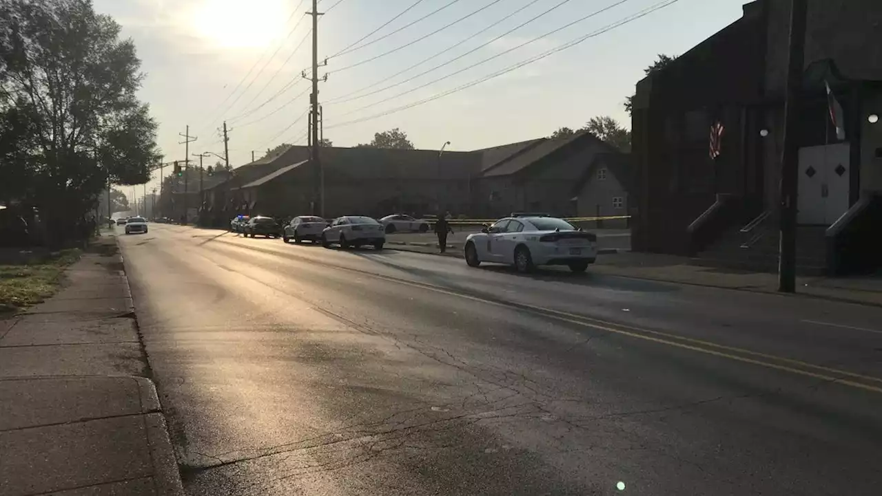 Woman fatally shot in front of children at daycare on city's west side early Friday