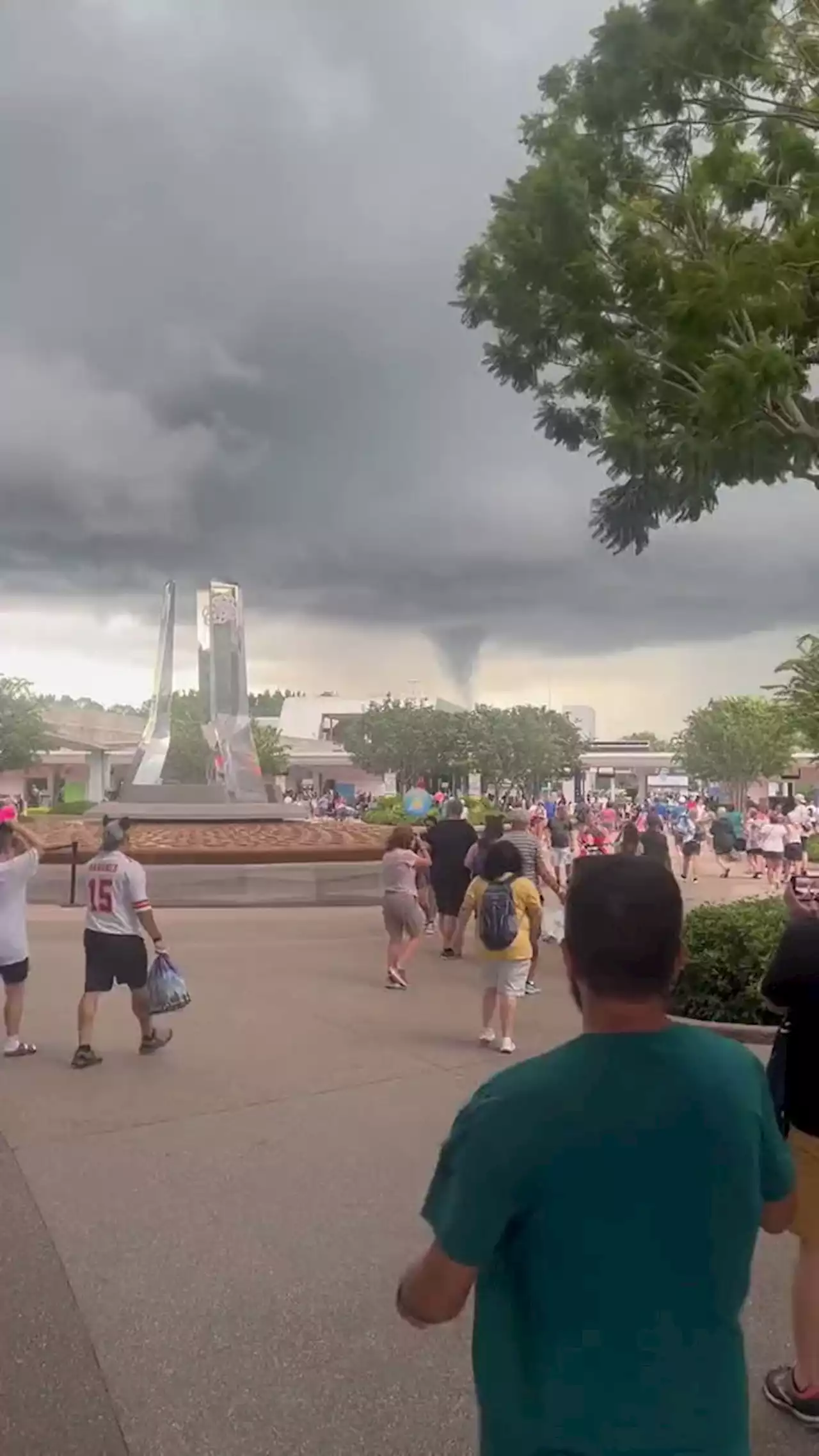 Wicked weather spawns funnel cloud over Disney World