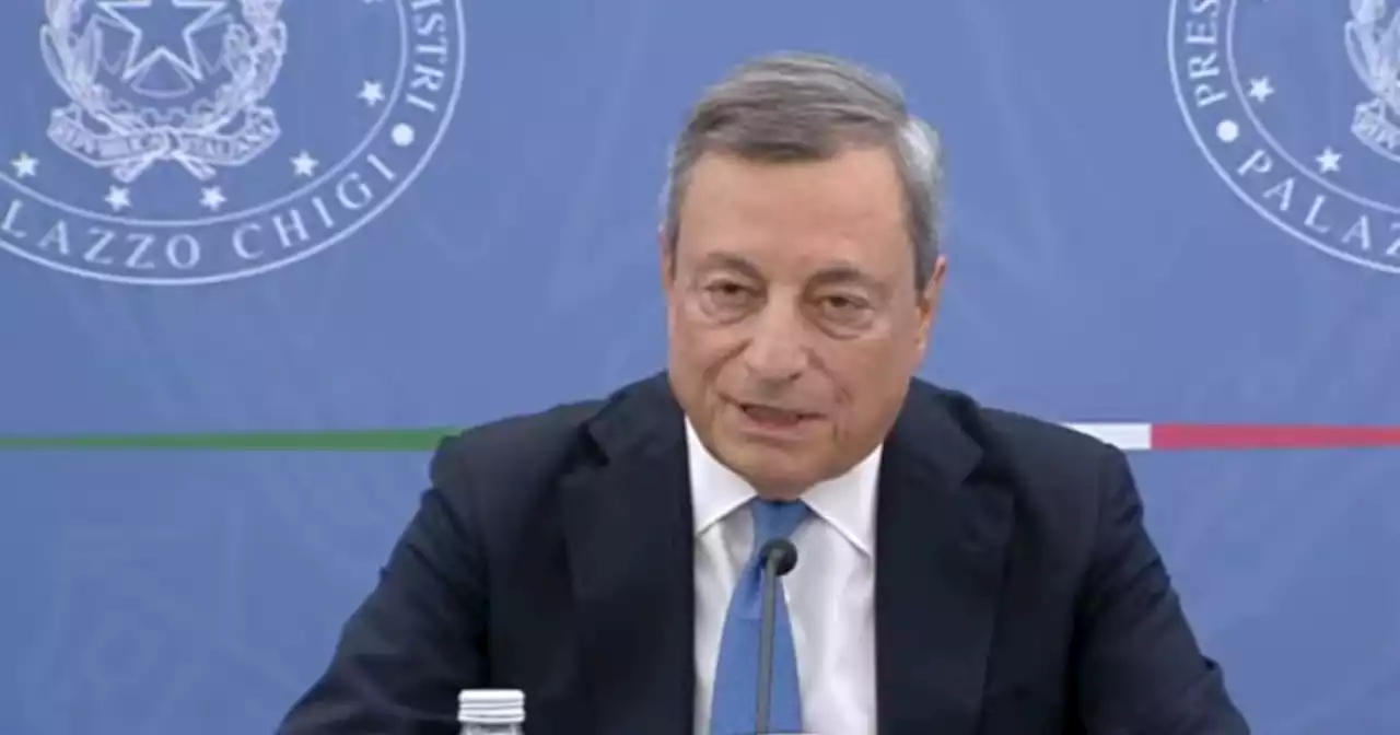 Mario Draghi, 'i pupazzi prezzolati non ci battono': fondi russi, la fucilata