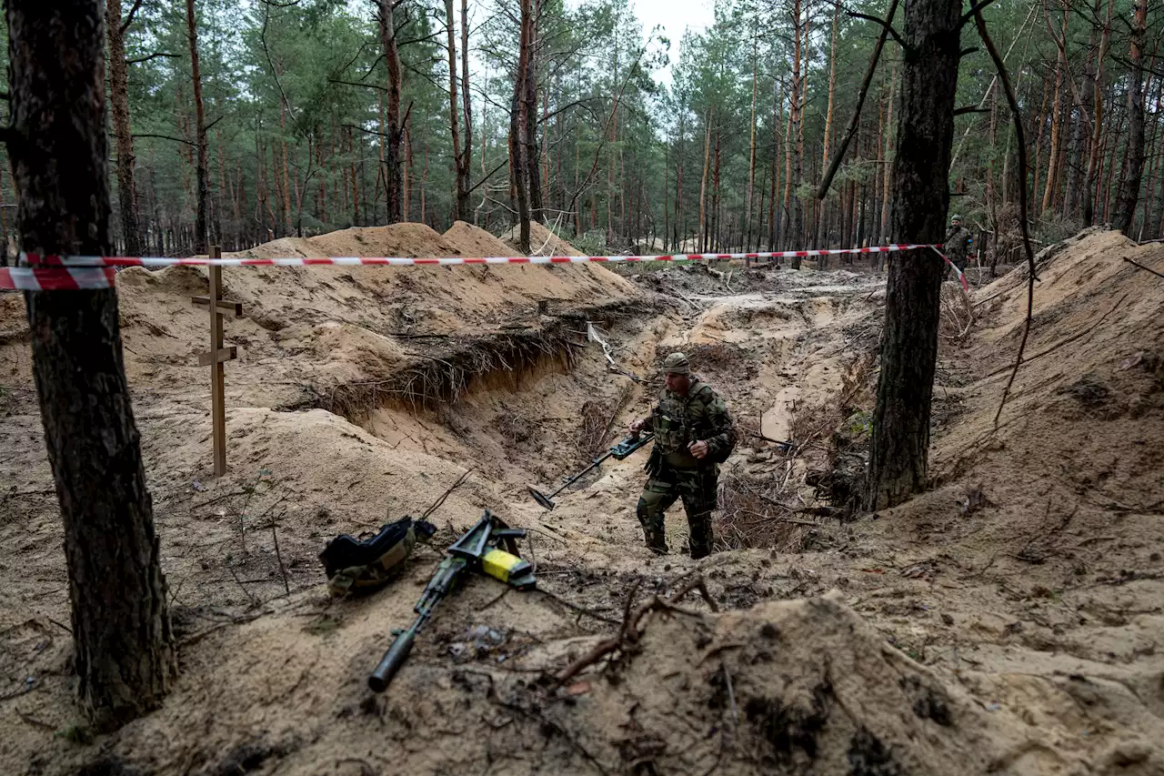 Ukraine's President: Mass Grave Found Near Recaptured City