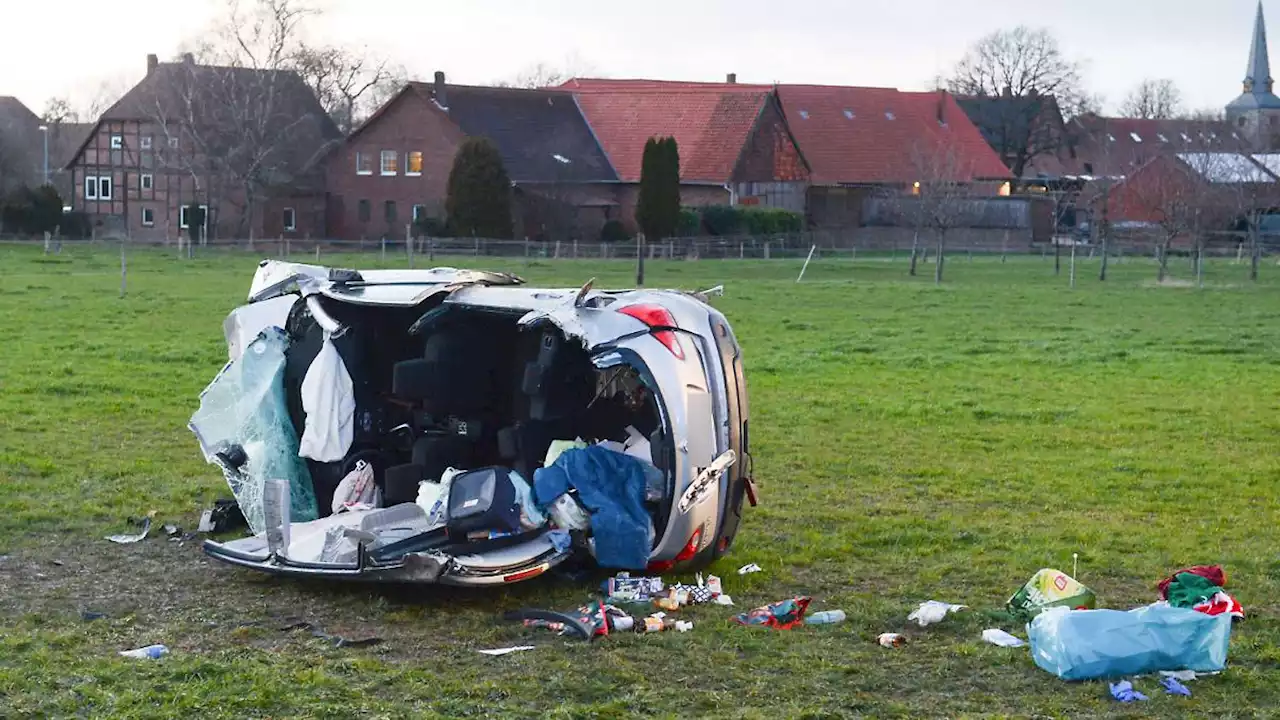 Frau nach Autorennen wegen Mordes angeklagt