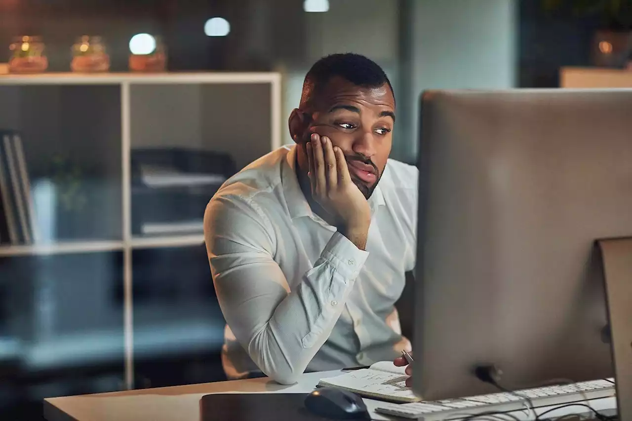 Faking happy at work can actually make you more burnt out: study