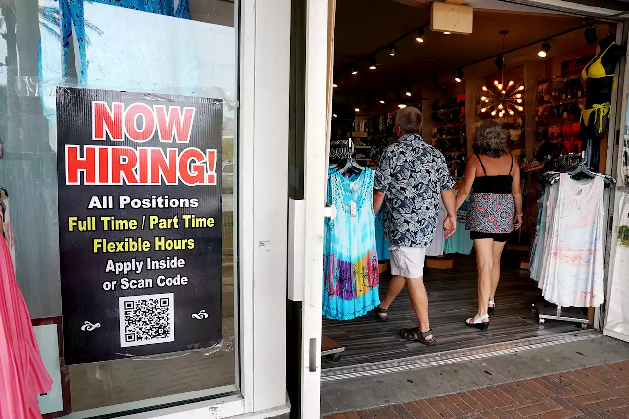 Jobless claims fall for 5th straight week to lowest level since May