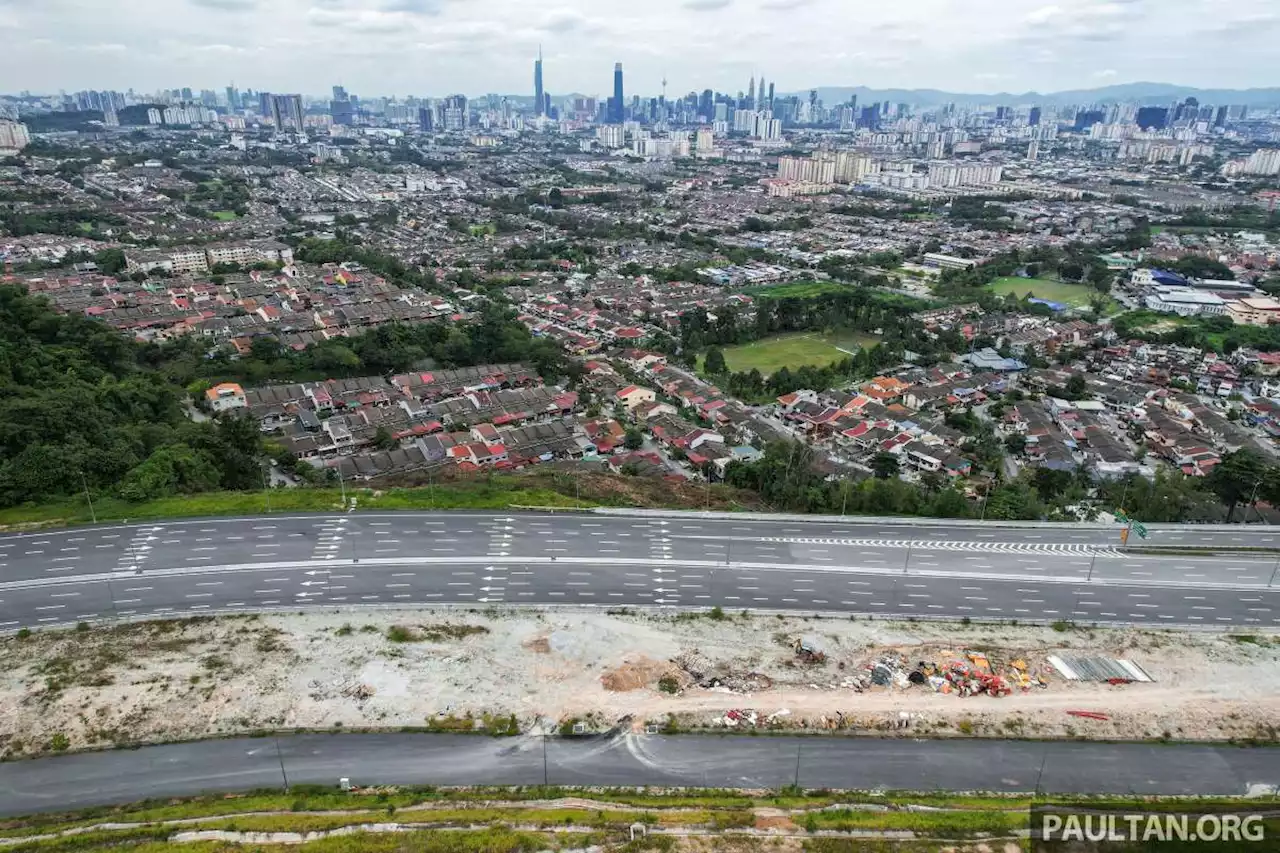 Jangan berhenti di lorong kecemasan Lebuhraya SUKE untuk mengambil gambar - Menteri Kerja Raya - paultan.org