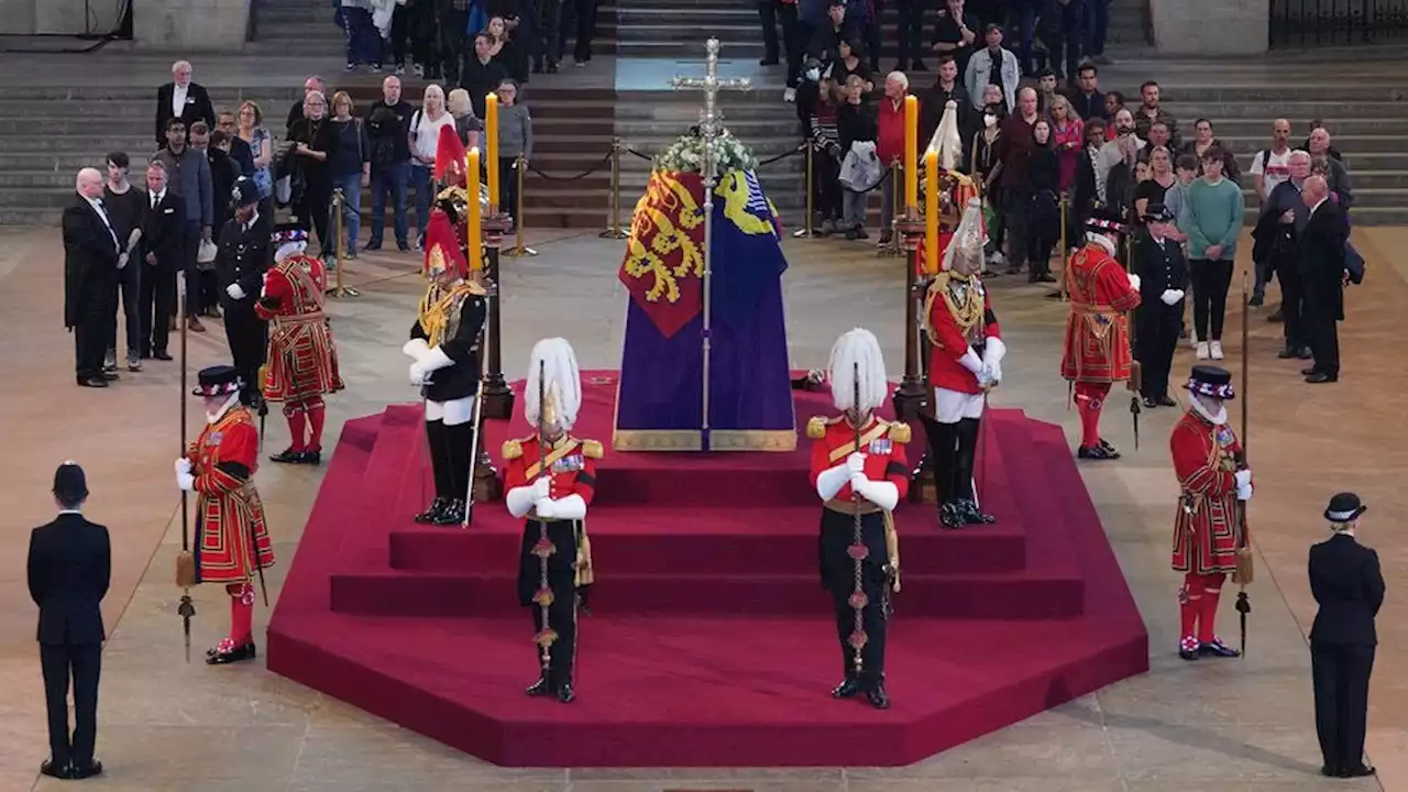 Chinese officials ‘prevented from attending queen’s lying in state'