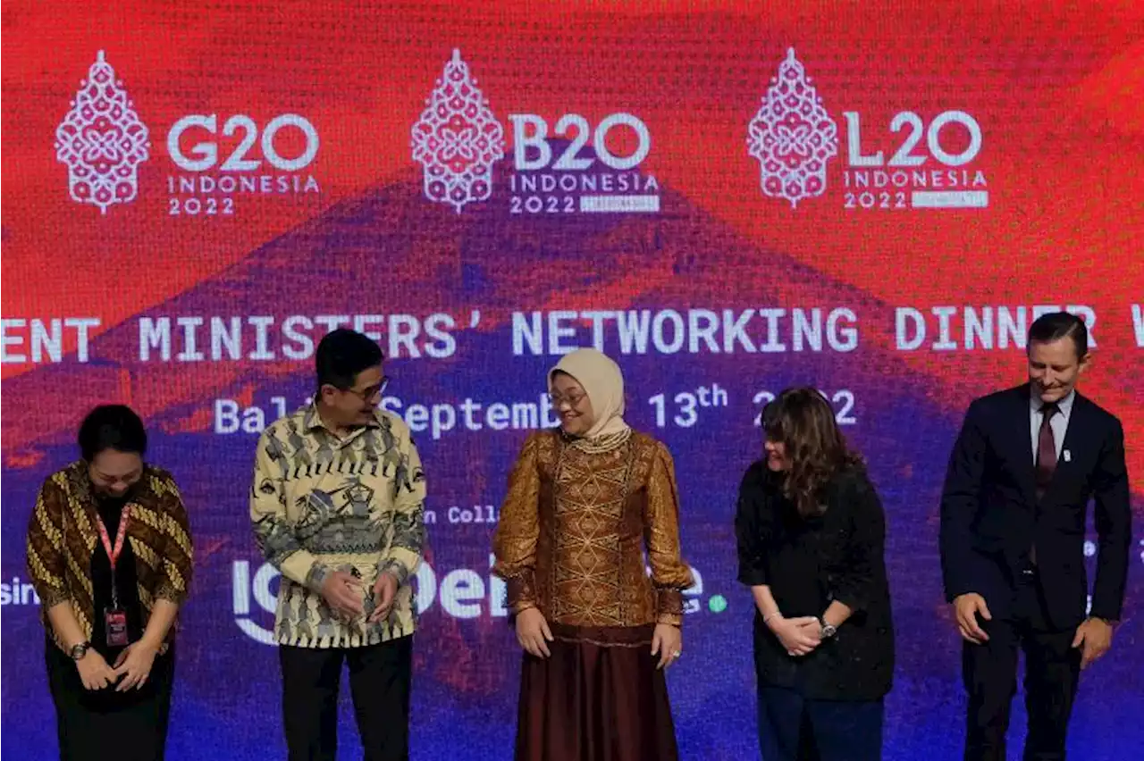 Delegasi B20 Diajak Kelilingi Kawasan Industri di Jatim |Republika Online