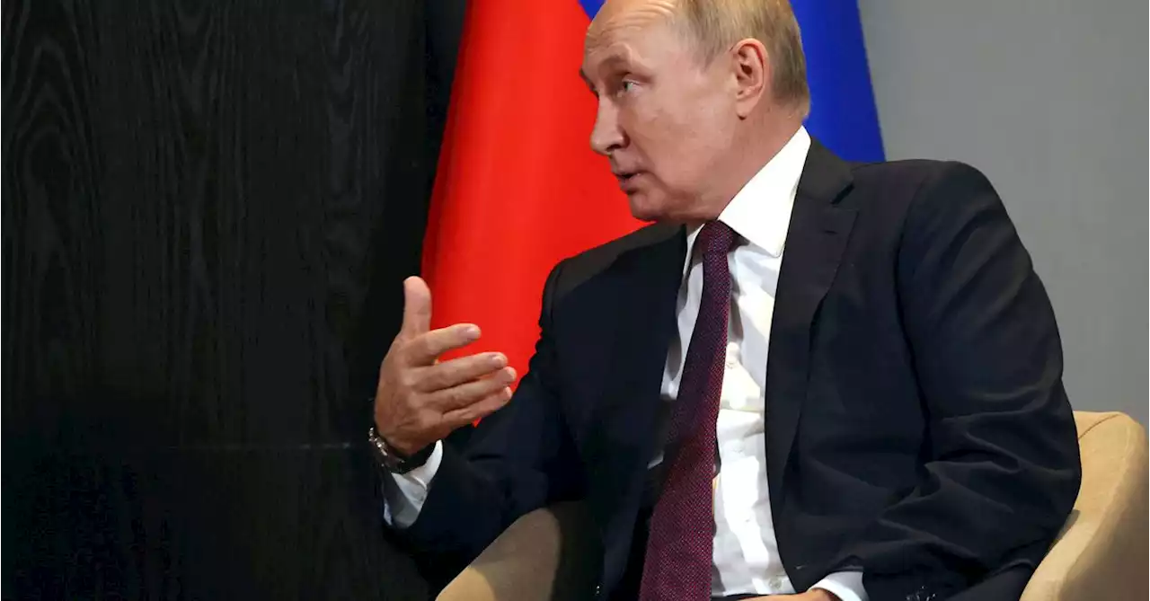 With a grin, Putin warns Ukraine: the war can get more serious