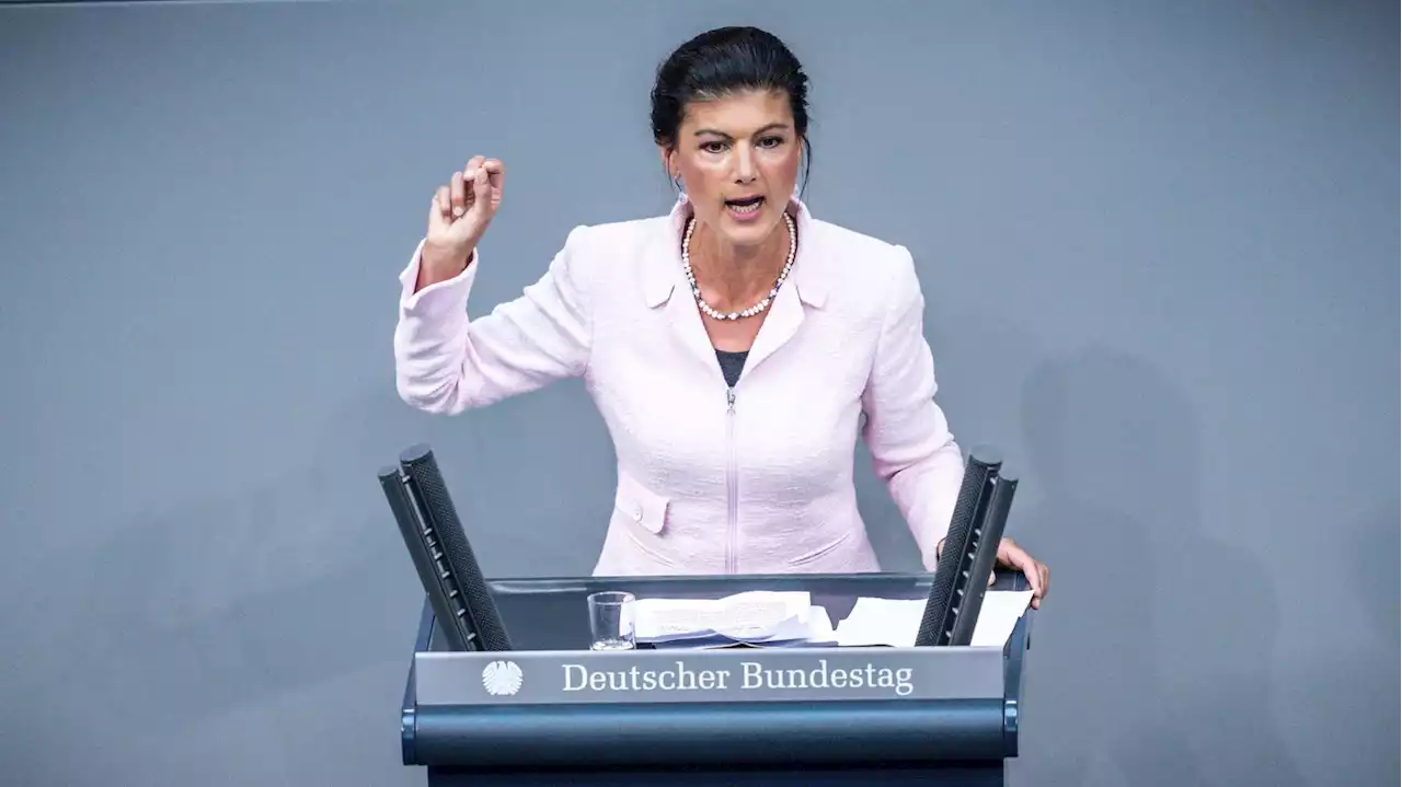 Kein Verständnis für Partei-Austritte: Wagenknecht bekräftigt Kritik an Sanktionen gegen Russland