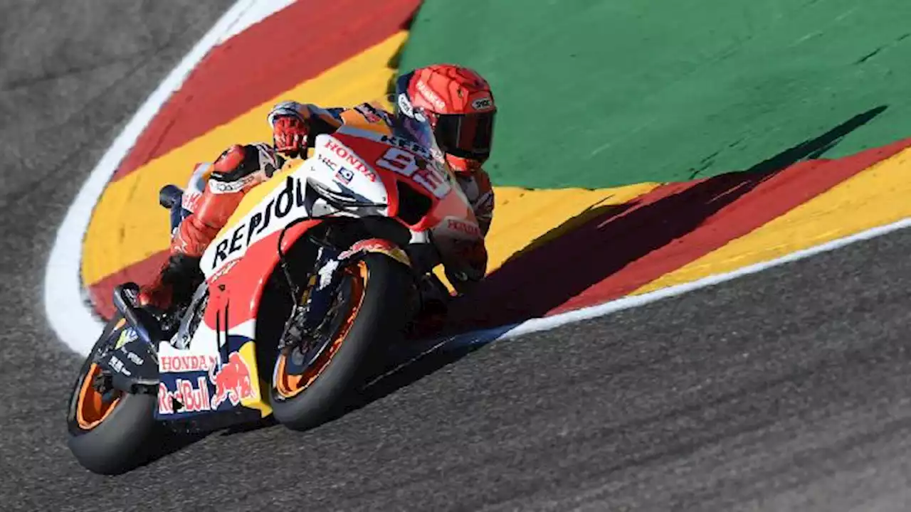 Aksi Marc Marquez di Latihan Bebas MotoGP Aragon