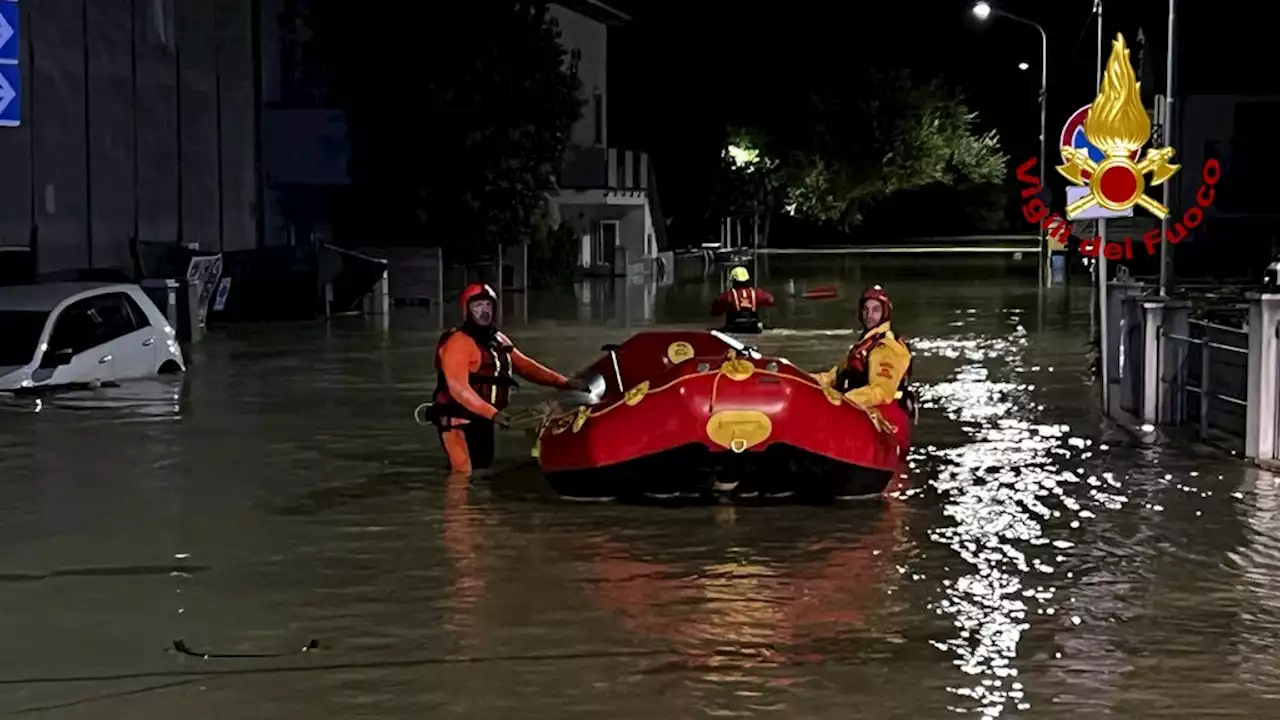 Bomba d'acqua nelle Marche: morti e dispersi