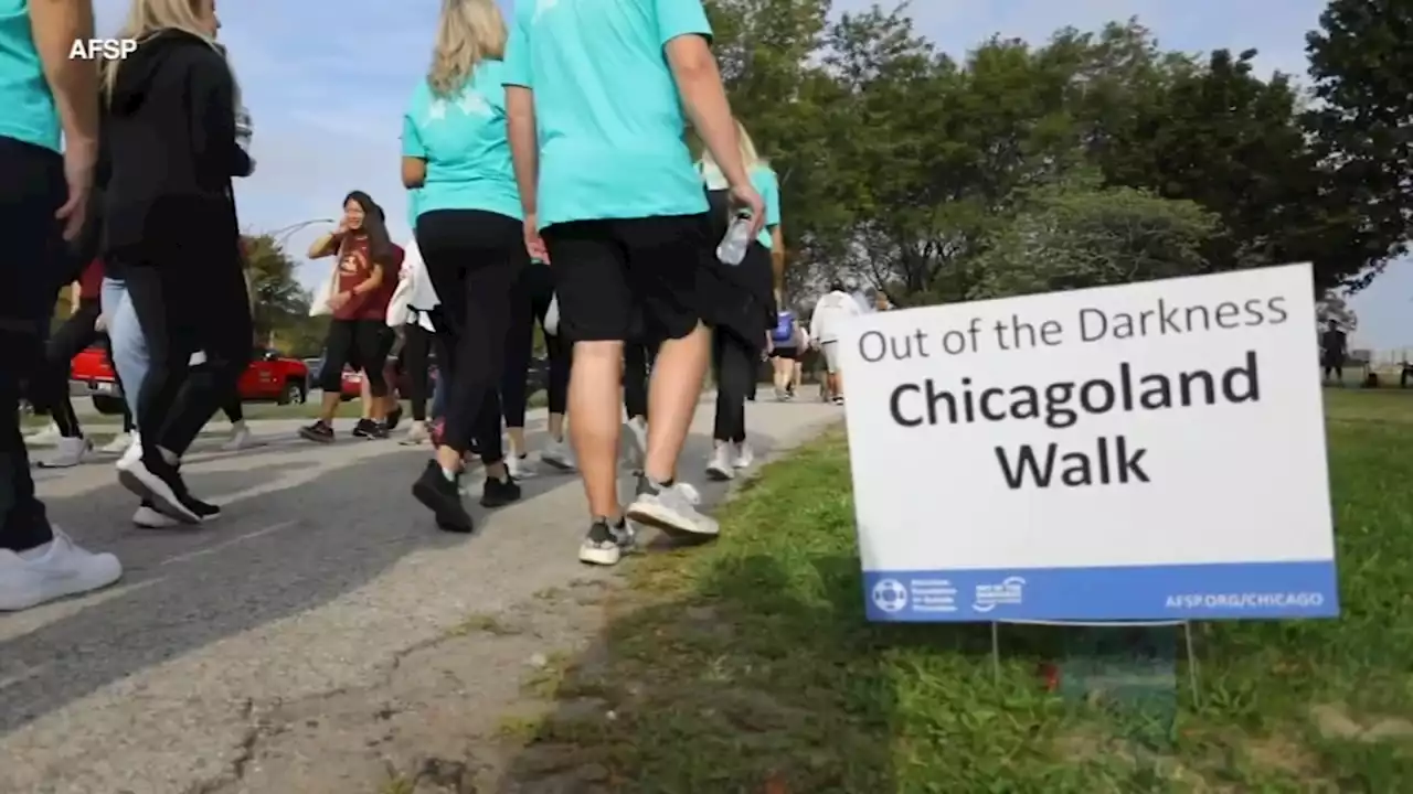 'Out of the Darkness': Largest suicide prevention walk in country to kick off at Montrose Harbor