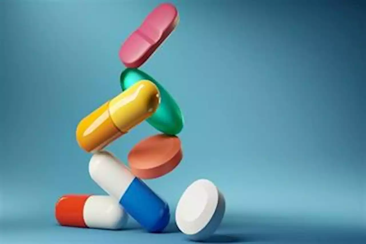 أطباء يثيرون الجدل بعلاج للتوتر والقلق قبل مواجهة الجمهور.. والغذاء والدواء: لا يصرف إلا بوصفة طبية