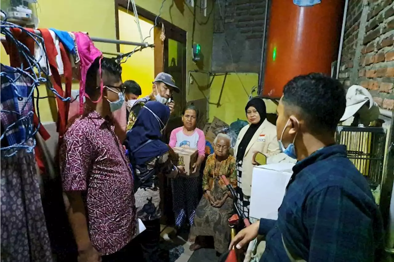 Dinsos Surabaya beri pendampingan nenek yang disuruh mengemis anaknya