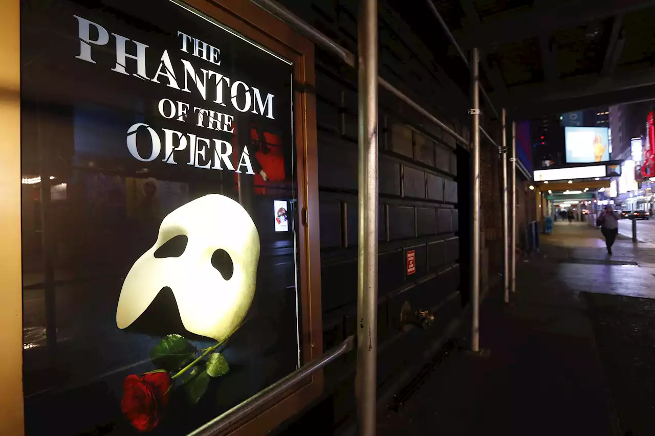 'The Phantom of the Opera' to close on Broadway next year