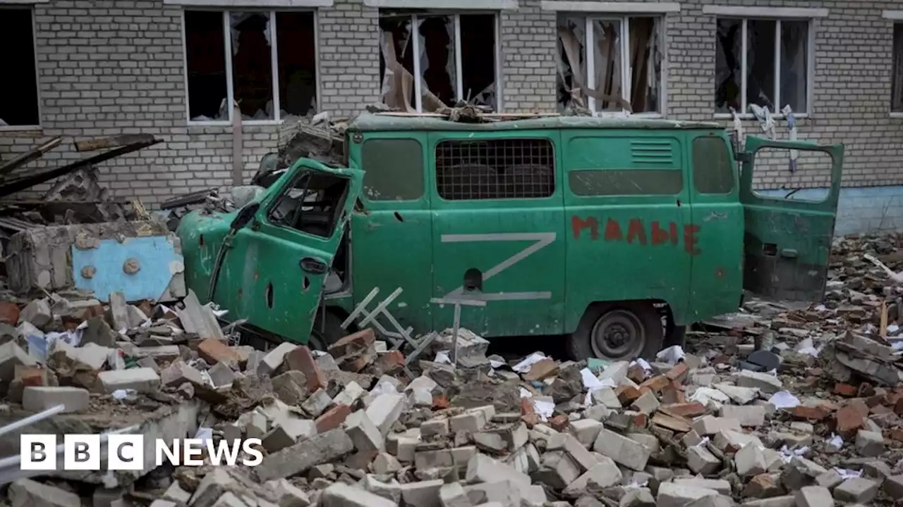 Ukraine war: Russian retreat exposes military weaknesses