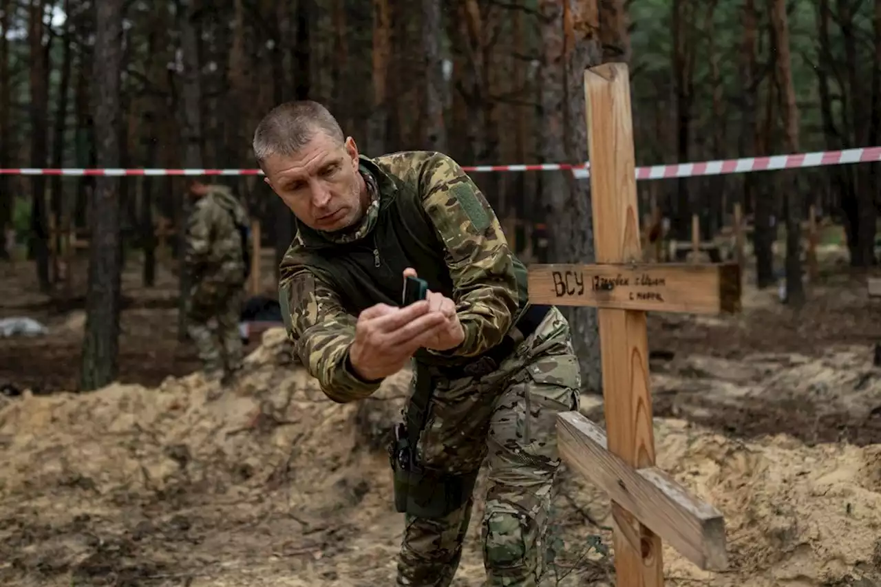 Ukraine-Ticker: Selenskyj fordert Konsequenzen nach Leichenfund