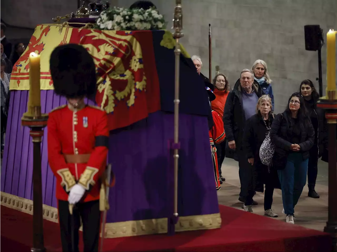 Man arrested after causing a 'disturbance' at Queen’s lying in state in Westminster