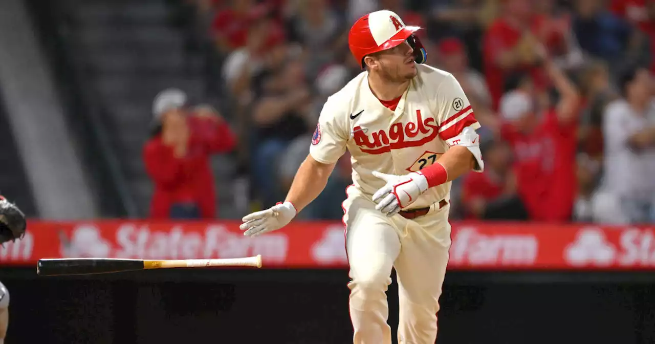 Trout homers for 8th time in 10 games, Angels beat M's 8-7