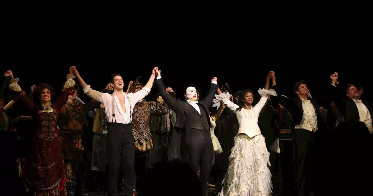 'Phantom of the Opera' to close on Broadway in early 2023, ending 35-year run