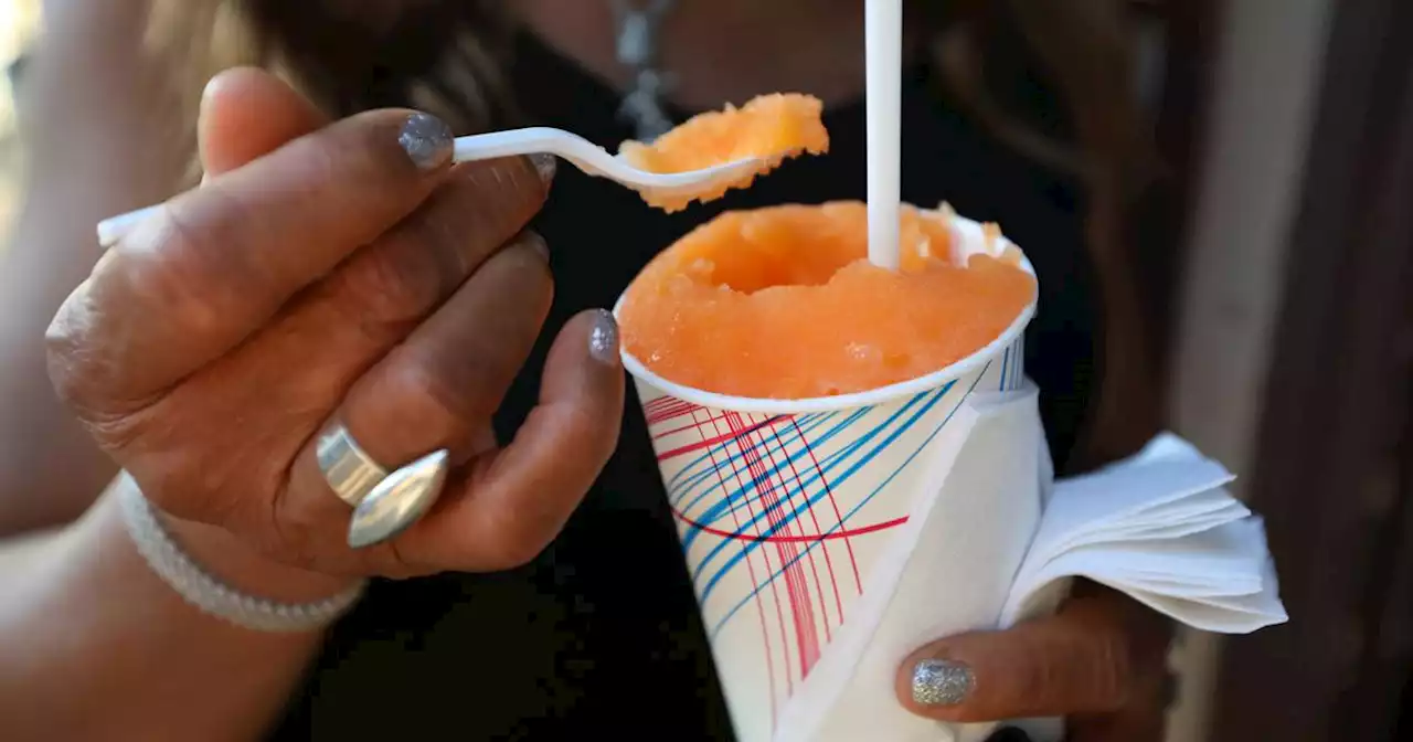 The story behind Mario’s Italian Lemonade as it closes for the season, marking the end of summer in Chicago