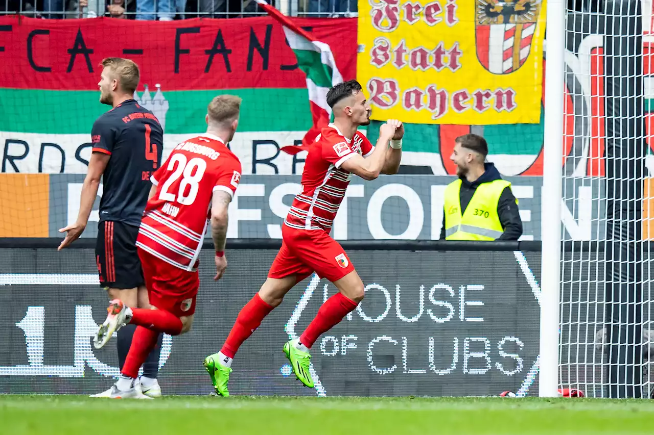 Fußball-Bundesliga - Augsburg besiegt Bayern München - BVB gewinnt Derby