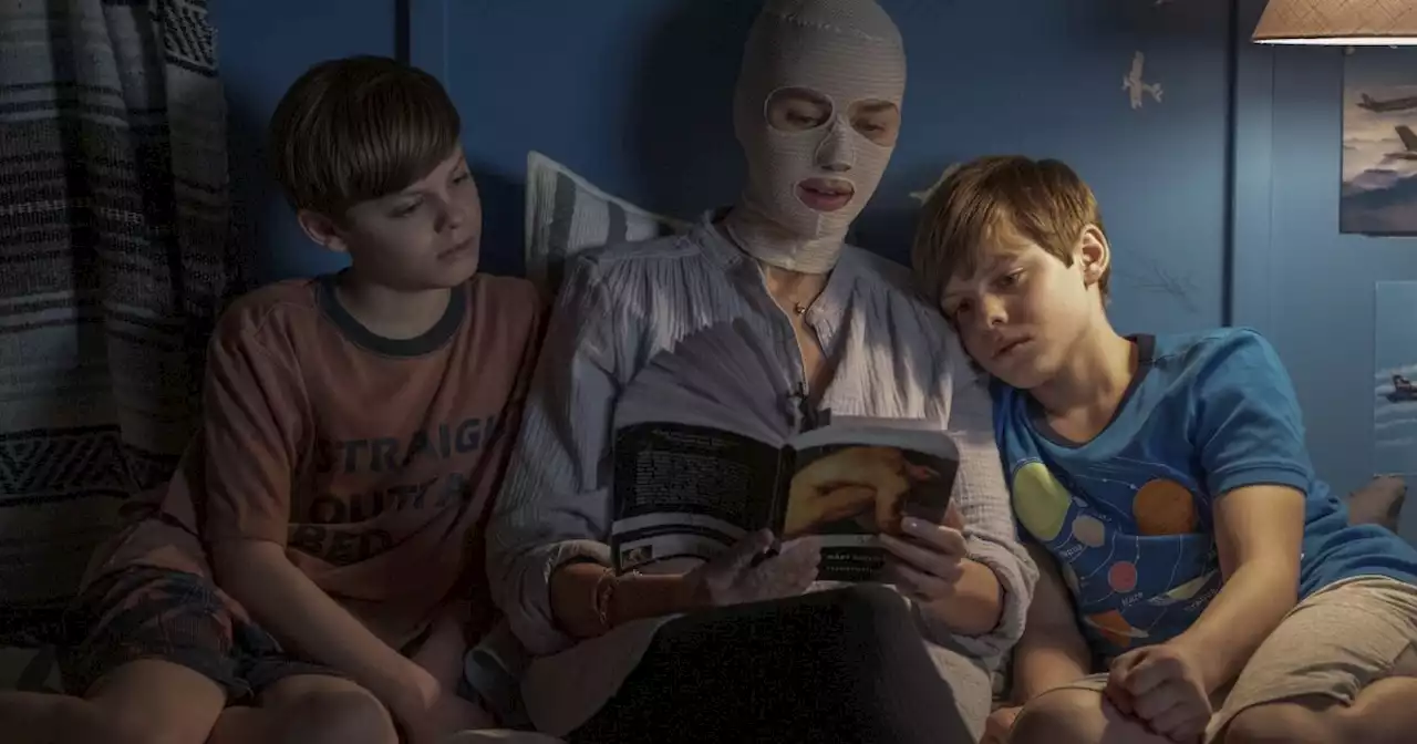 Review: Even under wraps, Naomi Watts is terrific in 'Goodnight Mommy'