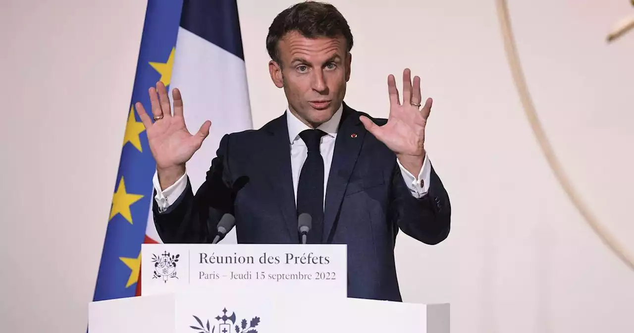 Sur le front de l’immigration, Macron joue les acrobates